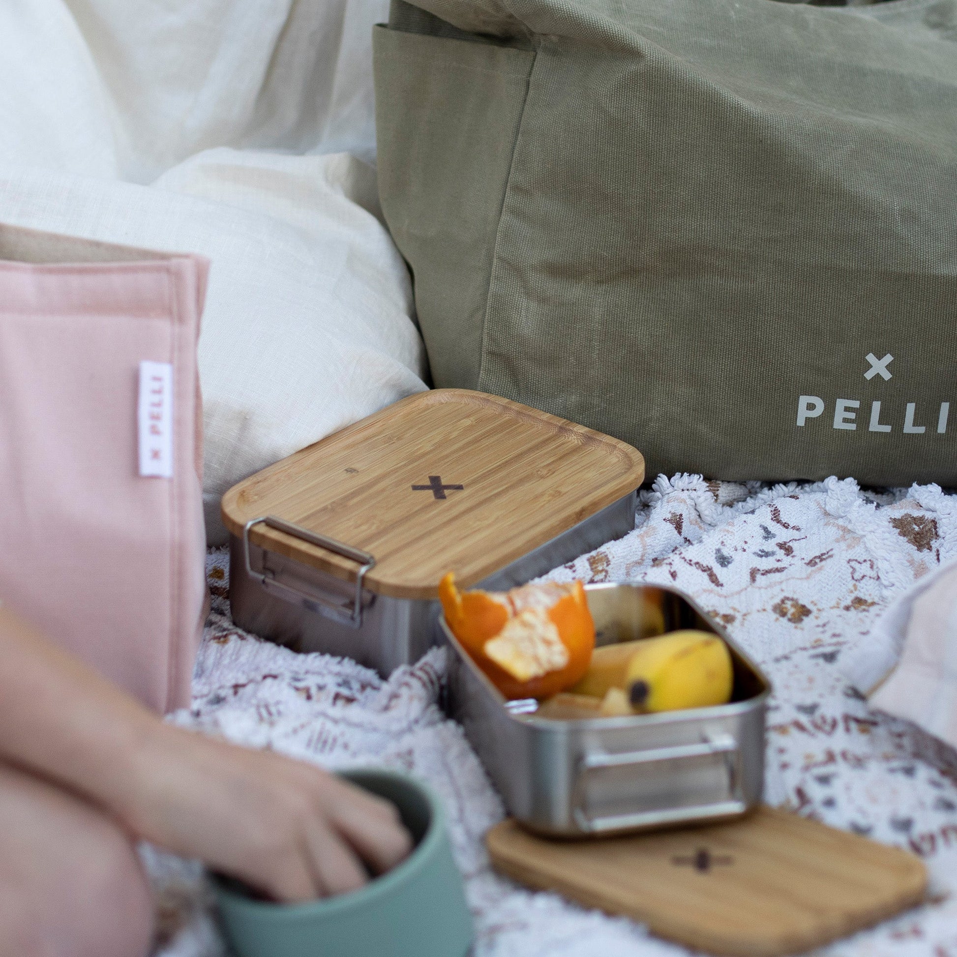 picnic lunch wit bento lunch box and silicone snack box