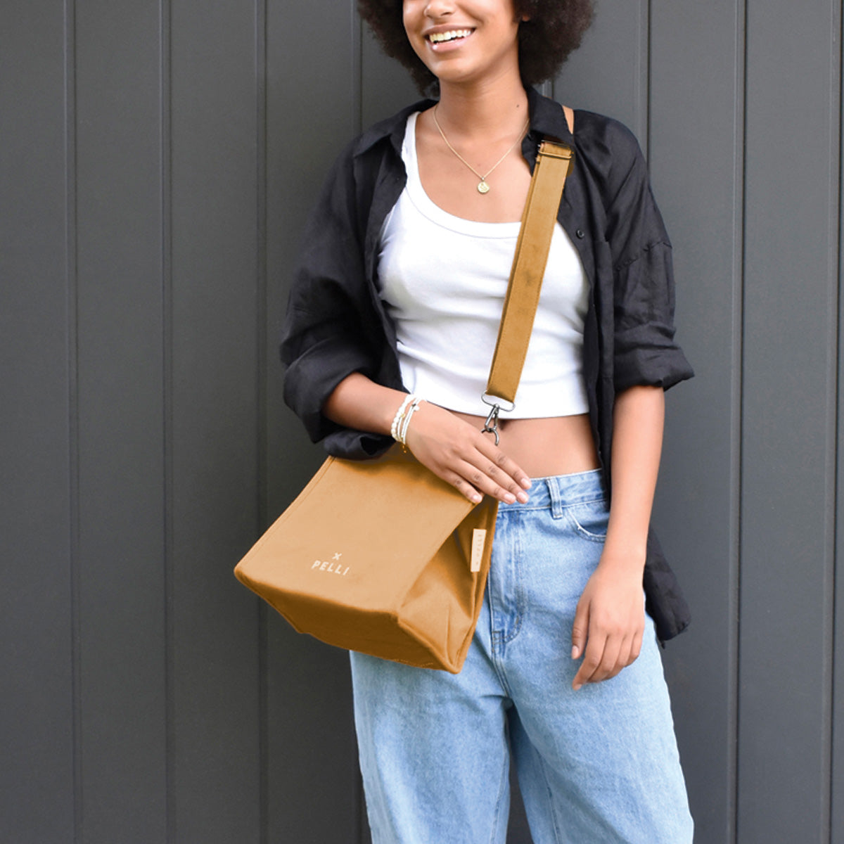 Waxed Canvas Lunch Bag in Brown