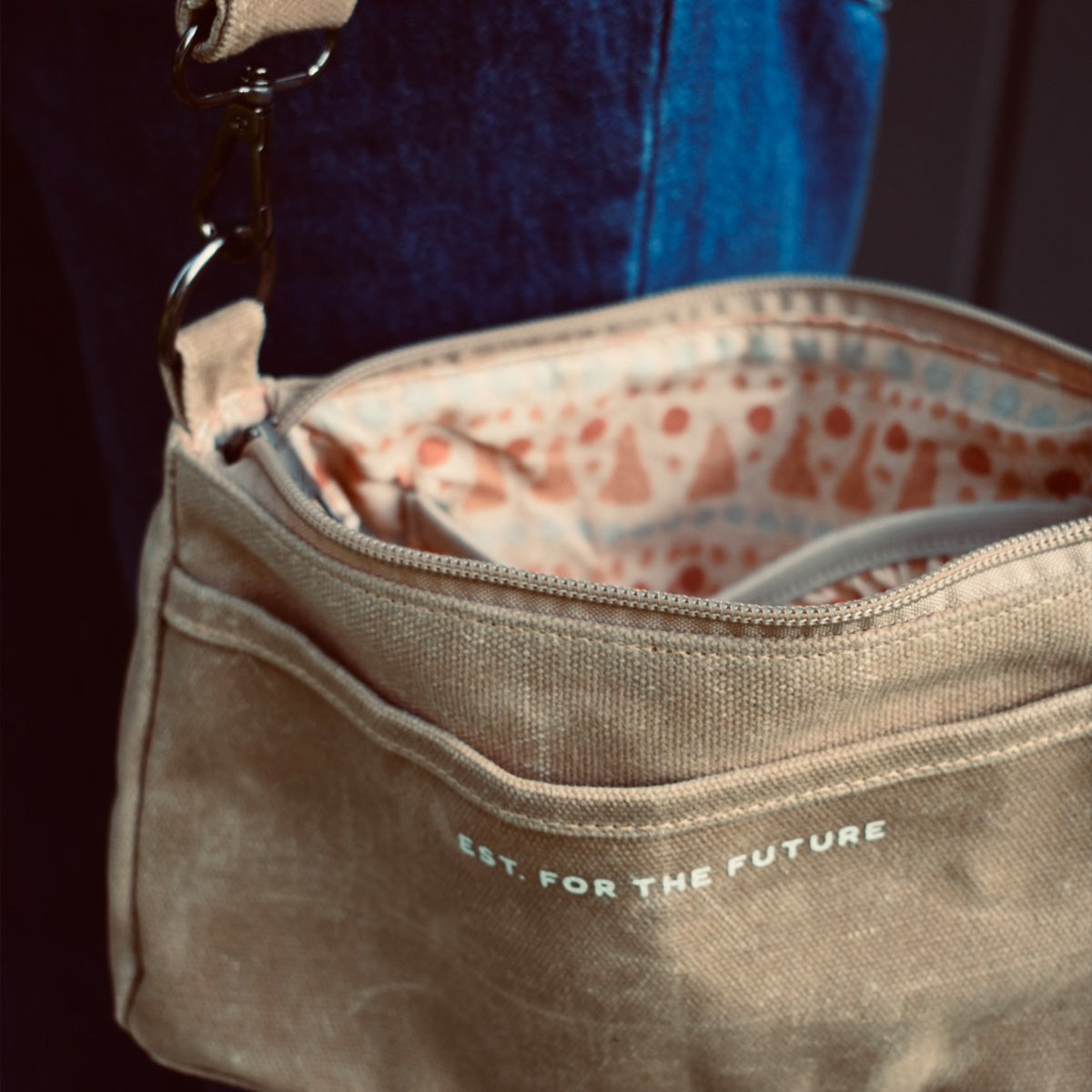 waxed canvas crossbody handbag