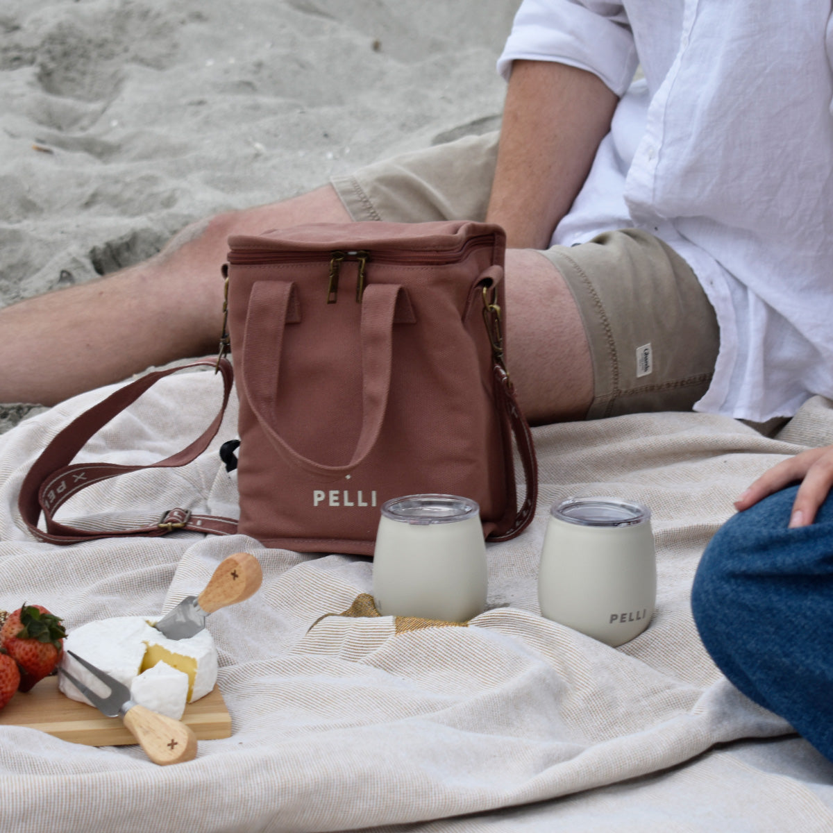 OUTLET - Outside of the Box Cask - Wine Cask Cooler Bag