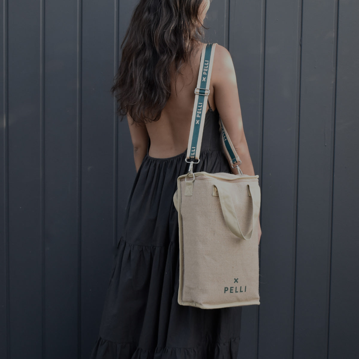 OUTLET - On the Grapevine Jute Wine Cooler Bag - Natural